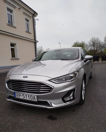 Ford Mondeo cena 71900 przebieg: 69000, rok produkcji 2019 z Przemyśl małe 79